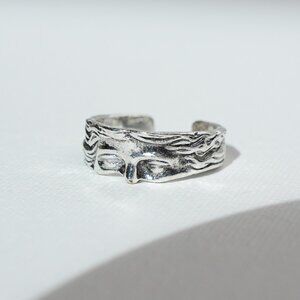 Silver Half-Face Greek Sculpture Ring Y2K